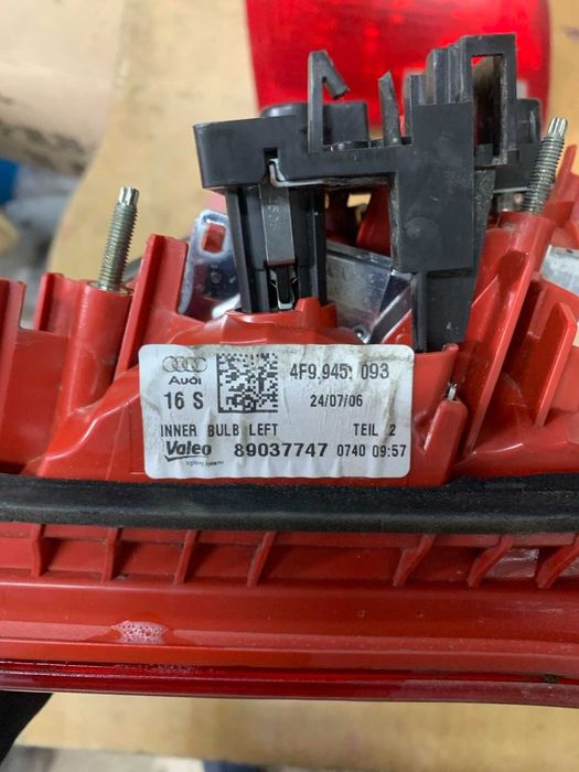 Стоп AUDI A64F9 Вътрешни леви обикновенни преди Facelif ном 310-311