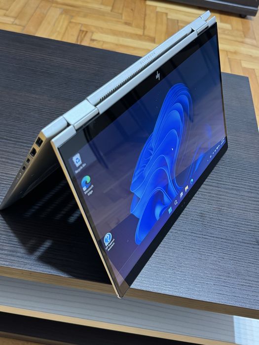 HP EliteBook x360 1040 G5 / i5-8350U / 8GB / SSD 256GB / Touch