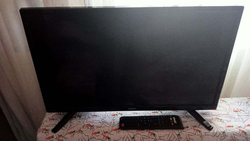 Televizor LCD în stare bună