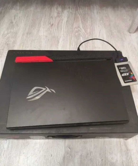 Asus rog strix RTX