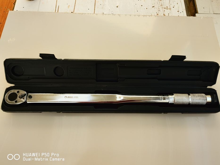 Динамометричен ключ 1/2 - 70nm:350nm