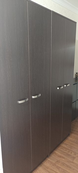 Мебель для прихожей.