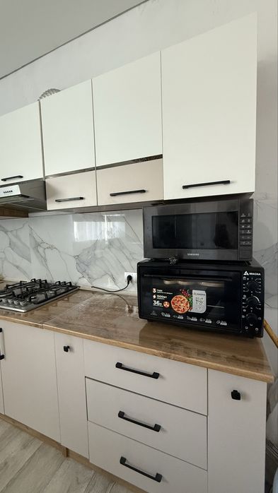 Продам кухонный гарнитур