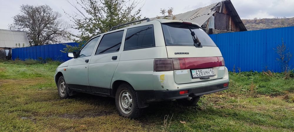 автомобиль универсал