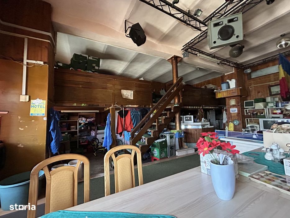Vand spatiu (fost restaurant) Aradul-Nou,pe Calea Timisorii,st.274 mp.
