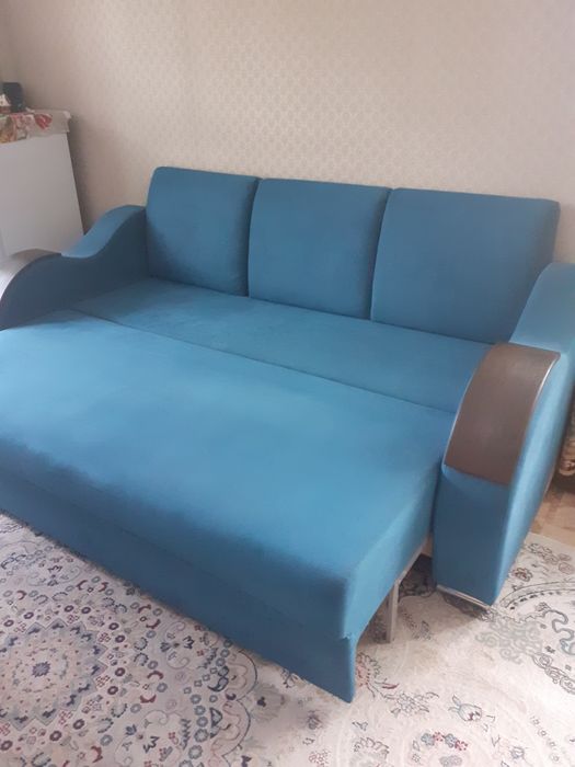 Продам малый и большой диваны
