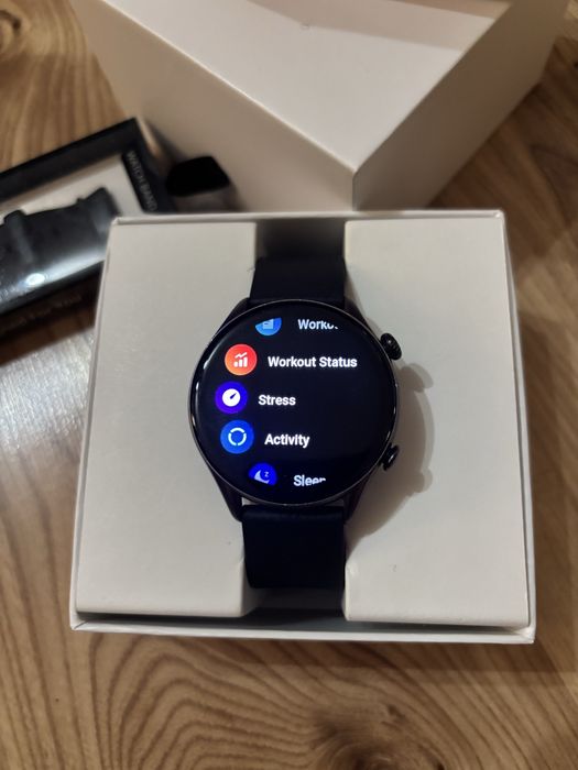 Часовник Amazfit GTR 3 PRO