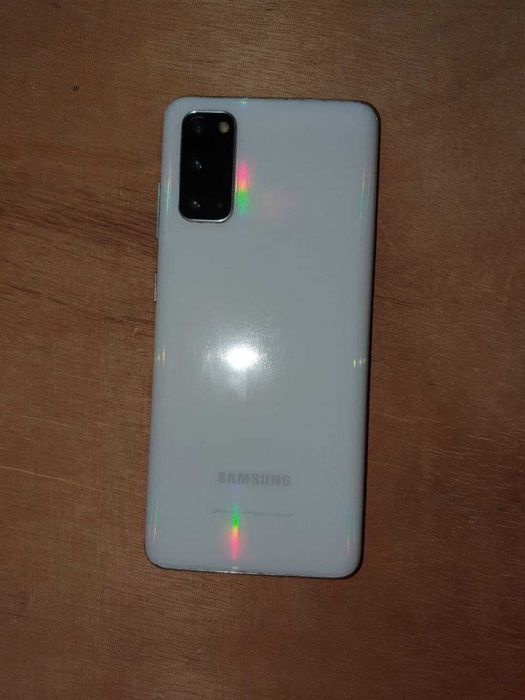 Samsung S 20 5g xolati alo oq