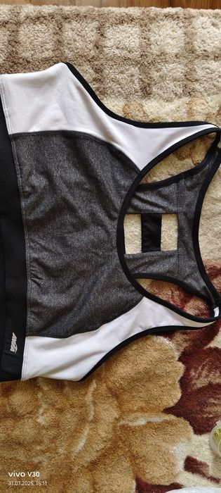 Спортивные топы 2 шт