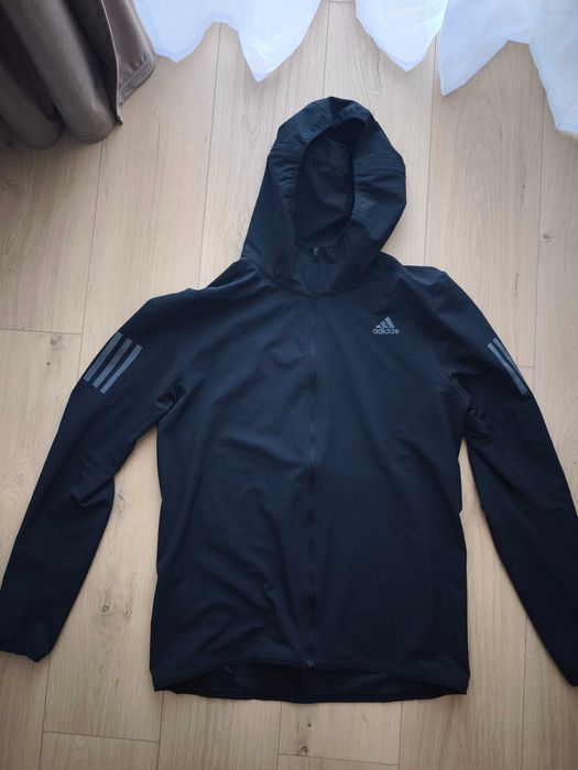 Adidas Jachetă de alergare hidrofugă cu glugă  M  Negru