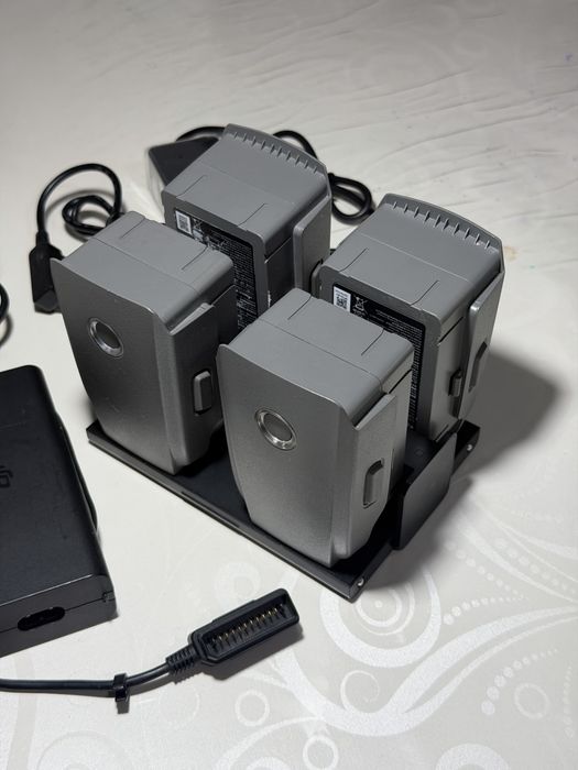 Продам дрон DJI MAVIC 2 pro