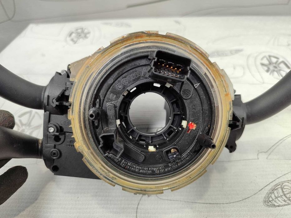 Ansamblu manete comenzi volan + spiră Audi A6 S6 C6 4F 4E0953521B 2009 / [2004-2011] / (5B3)
