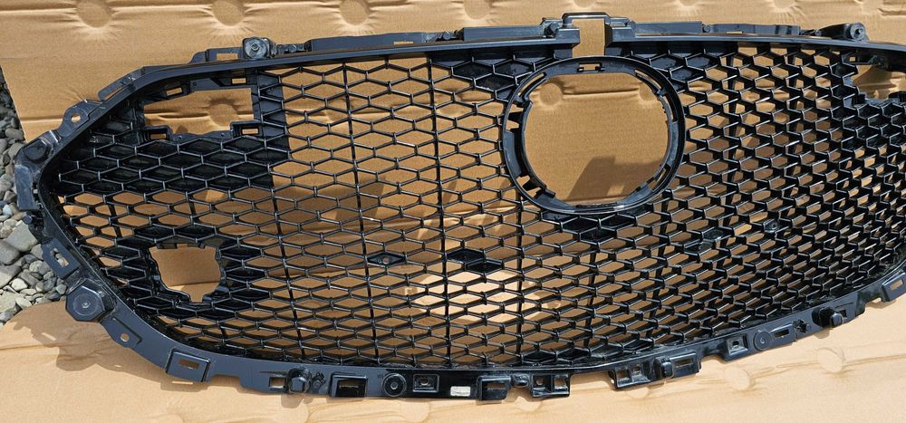 Grila radiator Mazda 3 Hatchback 2019 2020 2021 2022