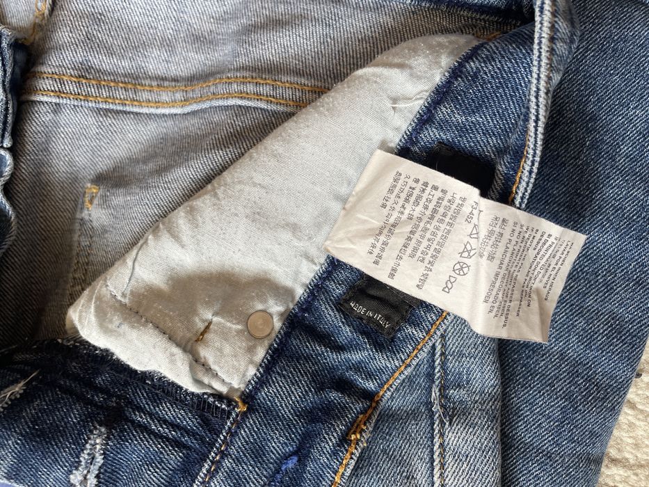Blugi Dsquared2 Slim Fit barbati marimea 31 albastri cu rupturi aspect distrus Made in Italy