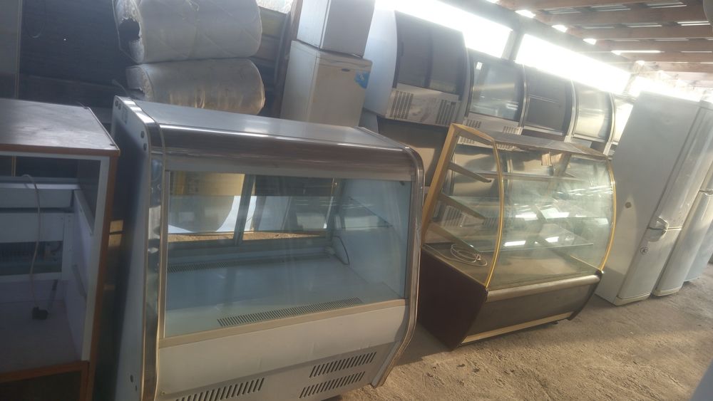 Холодильники витриные с горантией