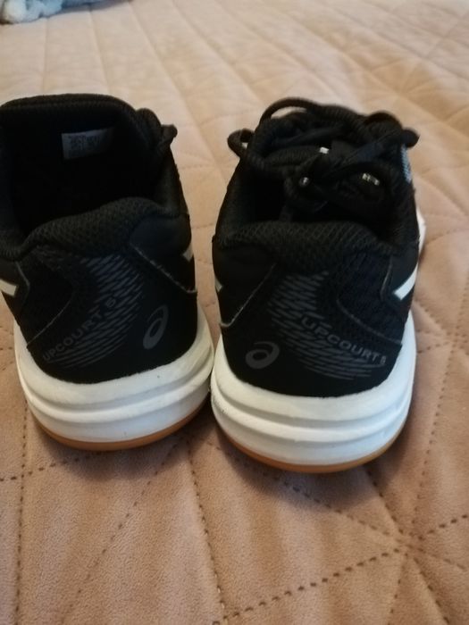 Детски маратонки Asics за тенис или друг спорт