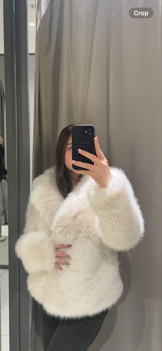 Blanită albă Zara, din colectia trecută.