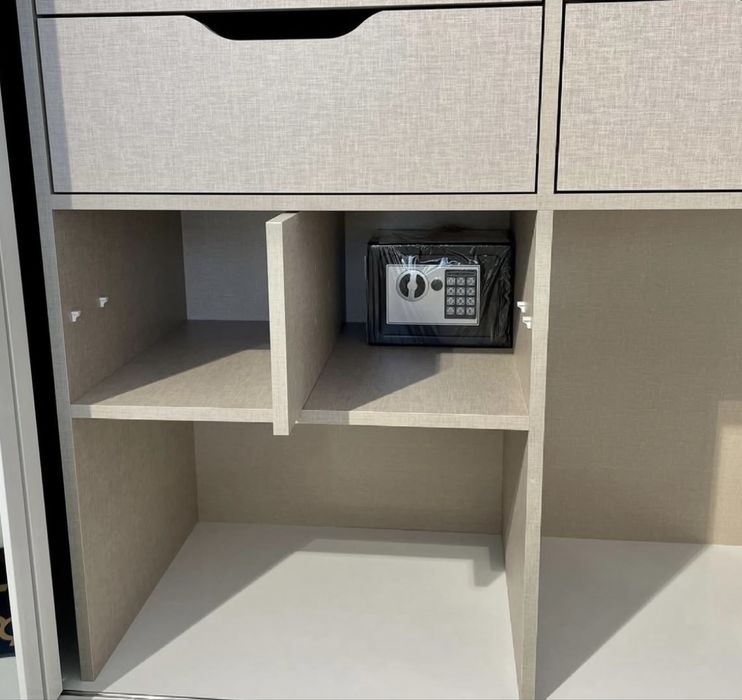 Мебель спальни сатылады