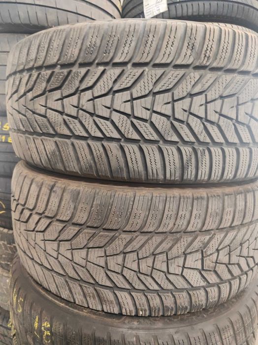 2бр.зимни гуми 235/45/18 Hankook