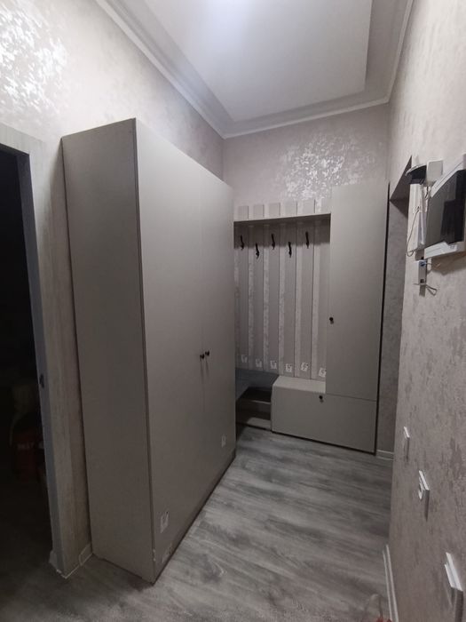 Mebi Eshik Lesnitsal xizmati va zamonaviy dizayn