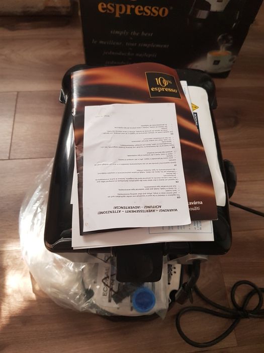 Maşina de cafea cu capsule