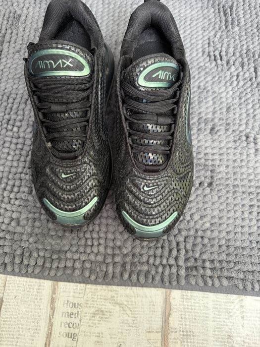 Дамски маратонки Nike