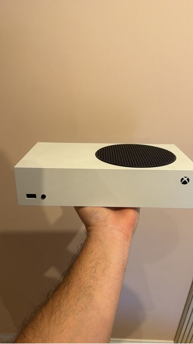 Xbox series S 512gb, x1 controler standard, x1 controler xbox elite series 2