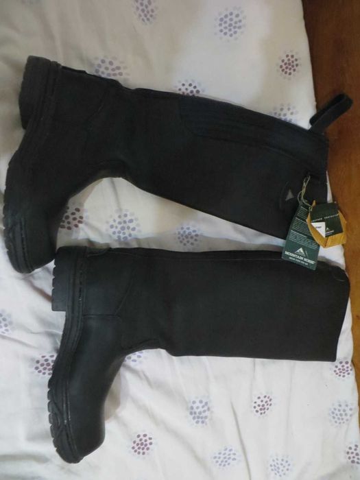 Ботуши за езда Mountain Horse и чапси