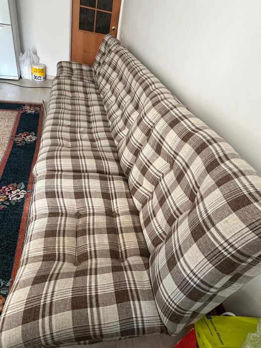 Продам диван с креслами