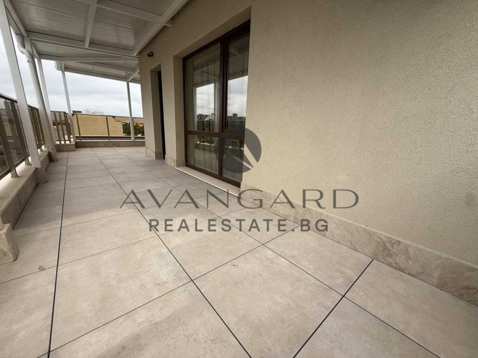 Продава се Тристаен апартамент в Пловдив, Кършияка - 150 кв.м за 1980 €/кв.м - Снимка #10