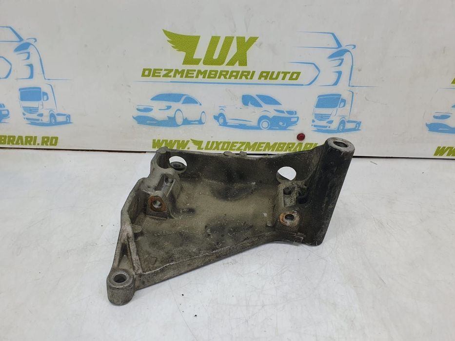 Suport alternator 070903143c 2.5tdi Volkswagen VW Transporter T5