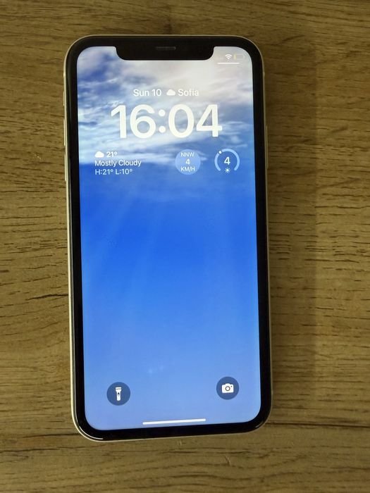 Много запазен iPhone 11