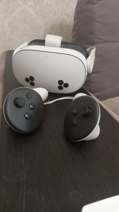 Продам очки виртуальной реальности Meta Quest 3S