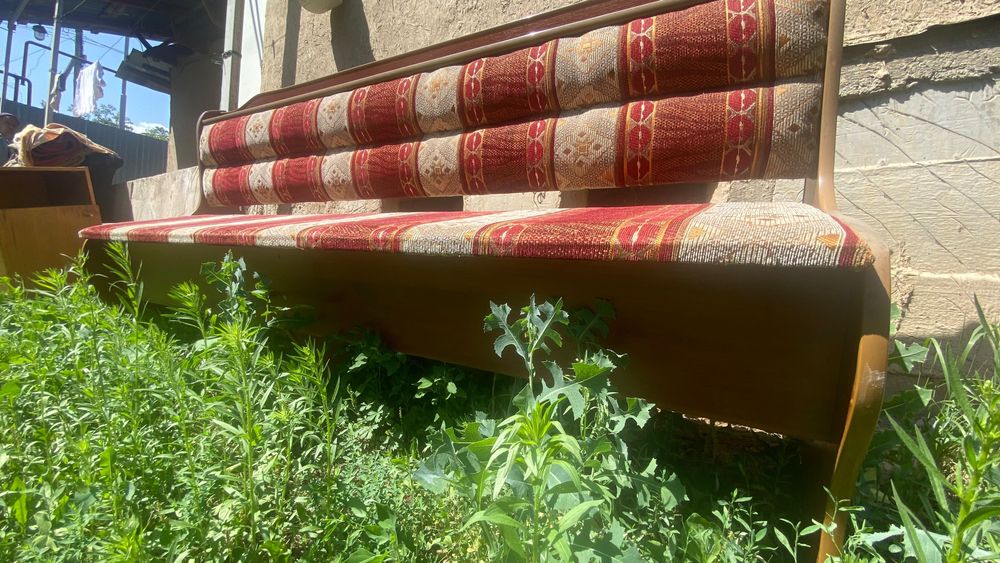 Продам кухонный диван