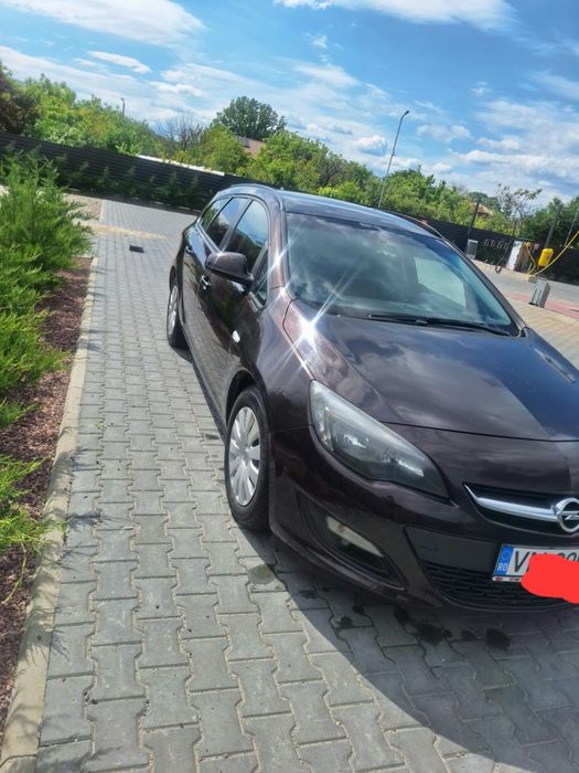 Opel astra j 2014