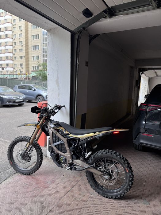 Surron ultra bee 2026 , whelie mod