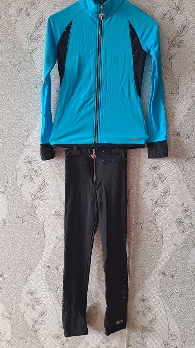 спортивный костюм для спорт