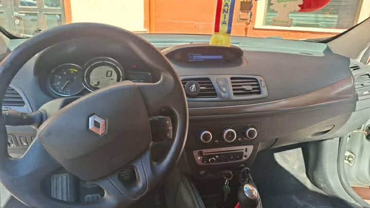 Vând Renault Megane 3