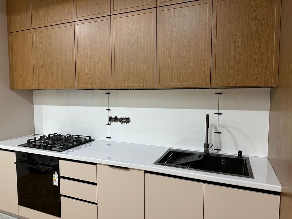 Опытный кафельщик