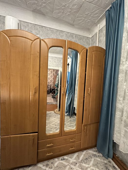 Продается шкаф в отличном состоянии