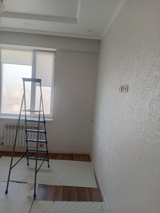 Поклейка обоев ремонт квартира