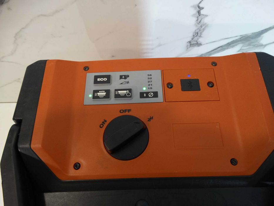 Hilti VC 10M - 22 / Nuron - Акумулаторна прахосмукачка с изтупване
