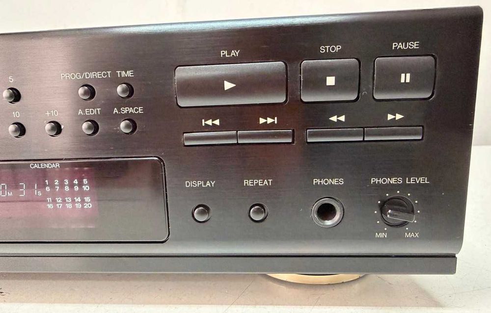 CD Player Denon DCD-725 – ALPHA Processing – 20 Bit – Coaxial – Made in Germany