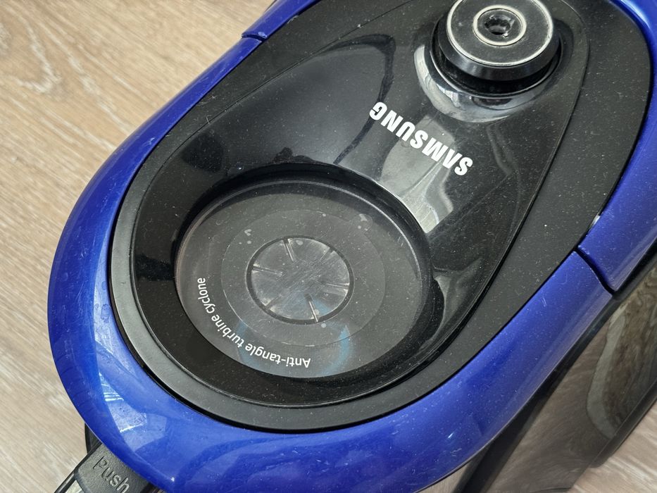 Пылесос Samsung 2000w