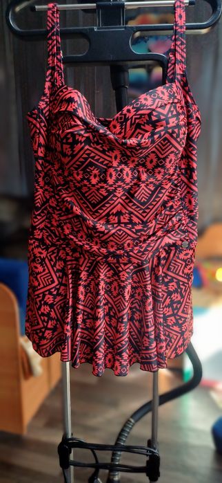 Женский купальник 54 размер