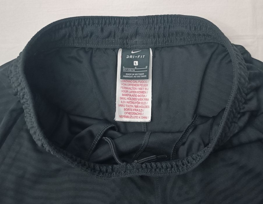 Nike DRI-FIT FC Barcelona Shorts оригинални гащета ръст 147-158см Найк