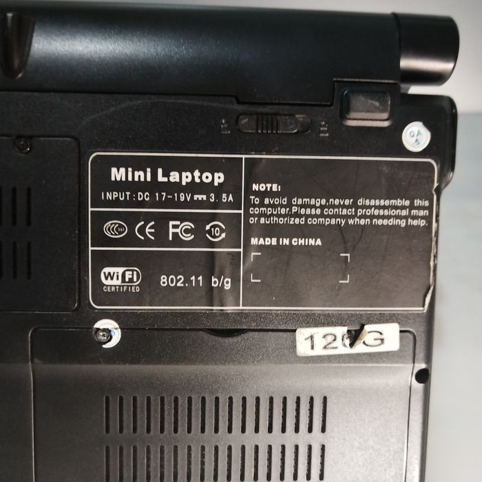 Продам ноутбук mini laptop