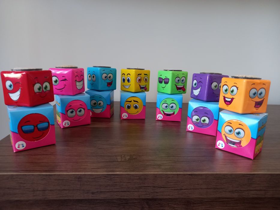 Емотикончо Тревичко - подарък за всеки повод