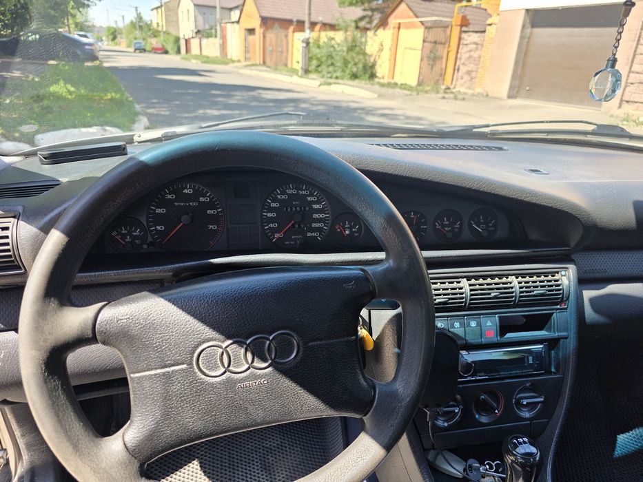 Продам Audi a6 c4