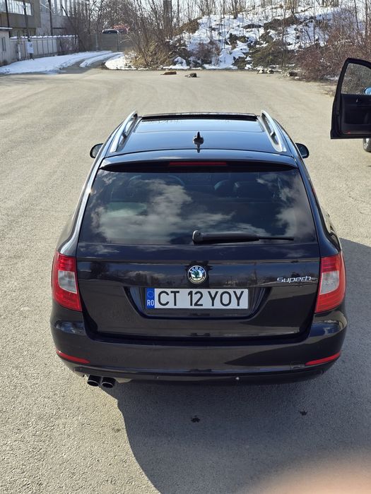 SKODA Superb 2012 — imagine 2